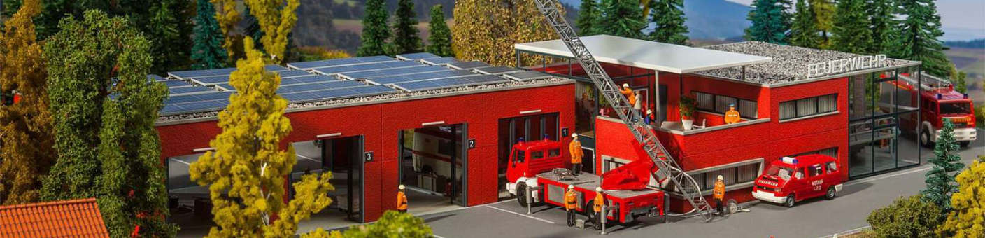 Gebäude Polizei & Feuerwehr Gebäude Polizei & Feuerwehr im Modellbahnshop