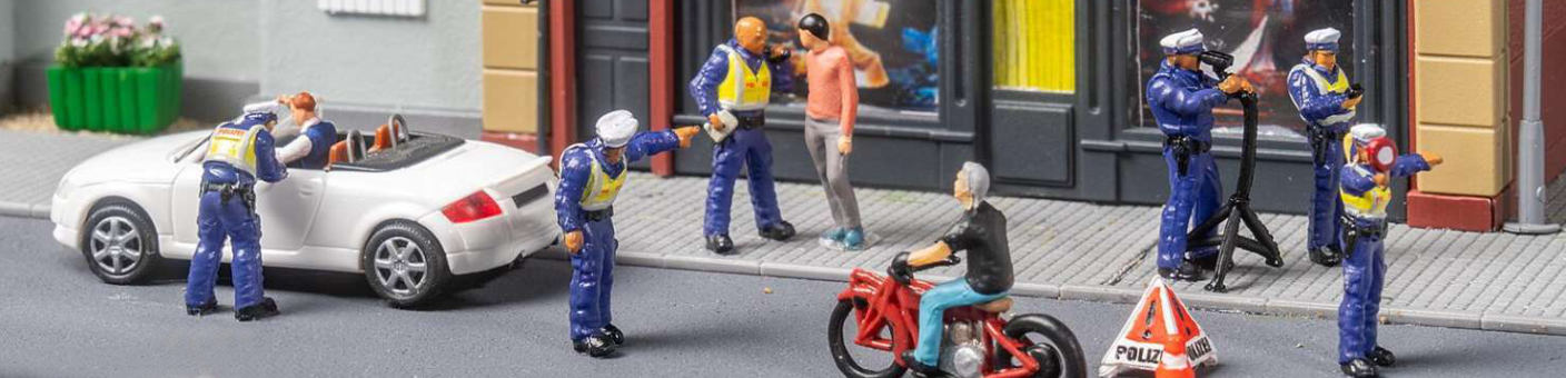 Polizei Polizei im Modellbahnshop