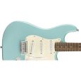 Fender Squier Bullet Strat Tremolo SSS IL TTQ E-Gitarre Thumbnail 3