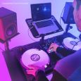 Gravity FDJT 01 DJ-Tisch mit Flexibler Lautsprecher und Laptop Ablage Thumbnail 13