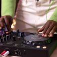 Pioneer DJ DDJ-FLX4 DJ Controller Thumbnail 12