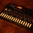 Sonicware LIVEN 8bit warps Synthesizer Thumbnail 4