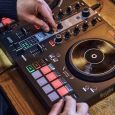 Hercules DJ Control Inpulse 300MK2 Thumbnail 6