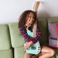 Loog Pro Electric Guitars VI Yellow Kindergitarre Thumbnail 6