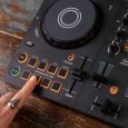 AlphaTheta DJ DDJ-FLX2 DJ Controller Thumbnail 7