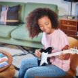 Loog X Fender Stratocaster Sonic blue 3-saitige Kindergitarre Thumbnail 8
