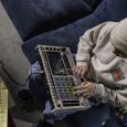Akai Professional MPC Live III Retro Edition Thumbnail 11