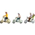 15910 Motorrollerfahrer Thumbnail 1