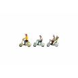 36910 Motorrollerfahrer Thumbnail 1