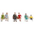 47131 Sitzende, 6 Figuren (ohne Bänke) Thumbnail 1