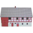 10-01-H0-S Stallgebäude mit Schieferdach und Holzfenster Thumbnail 3