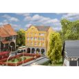 232177 Stadthaus mit Arkaden Thumbnail 3