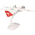 614221 QantasLink DHC-8-300 – VH-TQZ "Bundaberg" (1:100) Thumbnail 3