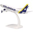 614641 Icelandair Boeing 737 Max 8 - yellow tail stripe (1:200) Thumbnail 4