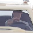 46876 H0 MB W123, Taxi mit Fahrer Thumbnail 2