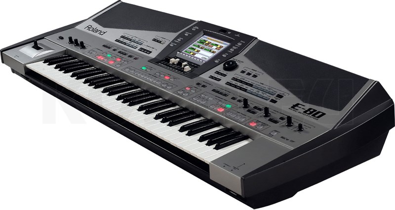 Roland E-80 in Entertainer Keyboards | Musikhaus