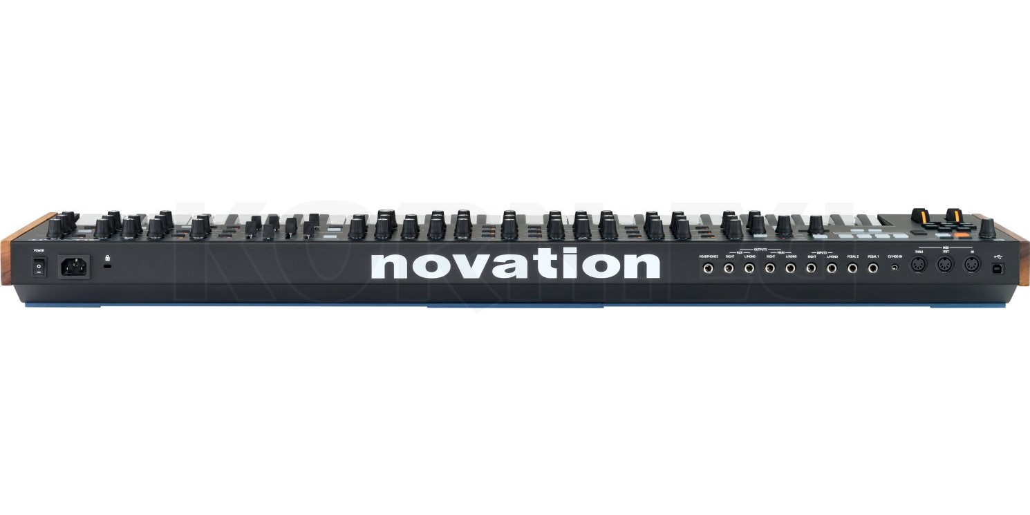 Novation Summit Synthesizer Musikhaus