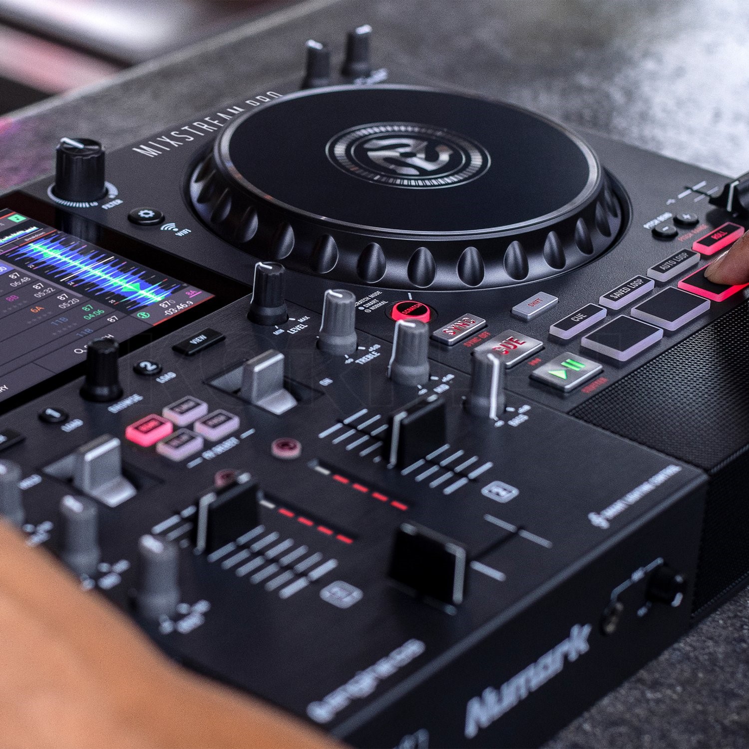 Numark Mixstream Pro