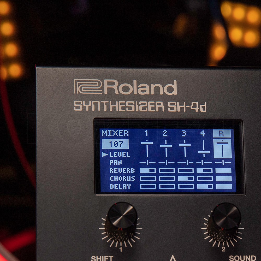 Roland SH-4D Desktop Synthesizer | Musikhaus