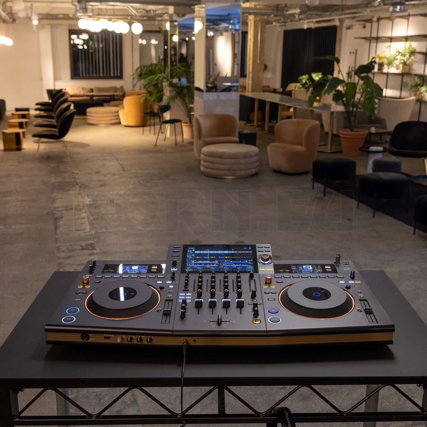 Pioneer DJ OPUS Quad DJ Controller