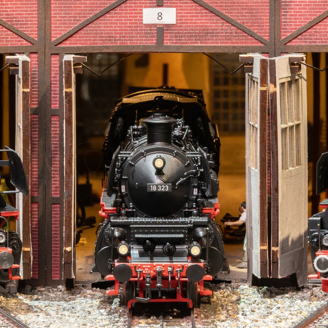 Märklin 38323 | H0 |Dampflok 18 323 | DB...