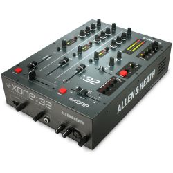 Allen & Heath Xone 32 black