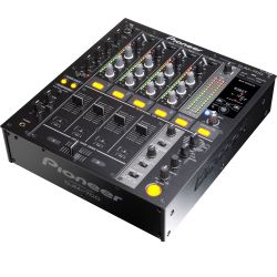 Pioneer DJM-700 K schwarz C-Ware