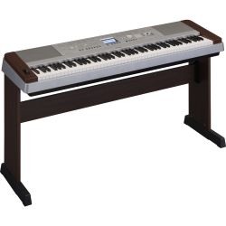 Yamaha DGX 640 W
