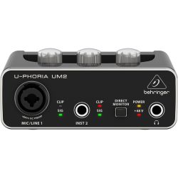 Behringer U-Phoria UM2