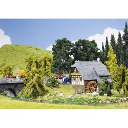 130387 Kleines Schwarzwaldhaus