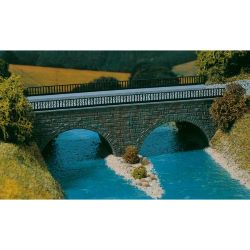 41589 Kleine Straßenbrücke