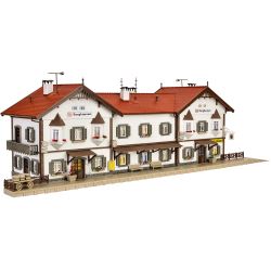 43522 Bahnhof "Burghausen"