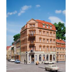 13334 Eckhaus Markt 1 TT