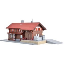 39519 Bahnhof Surava inkl. Hausbeleuchtung