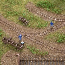 43701 Feldbahngleis-Attrappen