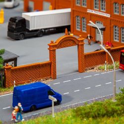 272917 Fabrikmauer