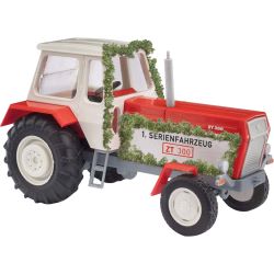 42852 Traktor ZT 300 1. Serienfahrzeug