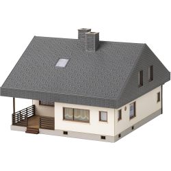 130644 Bungalow mit Plattendach