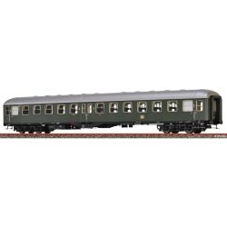 58103 Personenwagen B4ymg, DB, Ep.III, mit Beleuchtung, AC