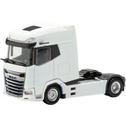 316033 DAF XG+ Zugmaschine (weiß)