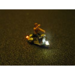 50138 Motorroller mit LED Beleuchtung (winkend)