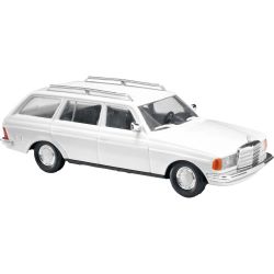 60225 Bausatz: Mercedes  W123 T-Modell