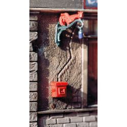 3371 H0 Feuermelder hängend, Kasten mit Hahn, Messingguss, Bausatz