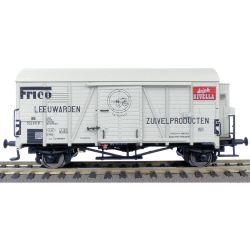EX24024 H0 Gedeckter Güterwagen Oppeln FRICO Rivella, NS, Ep. III
