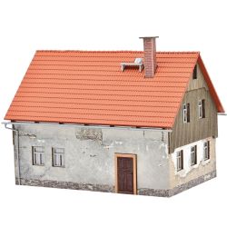 8831 TT Altes Wohnhaus