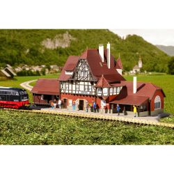 65000 G Bahnhof Neuffen