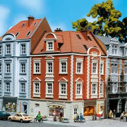 130907 H0 Stadteckhaus Goethestr. 73