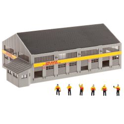 231733 N Logistik-Zentrum DHL mit Figuren