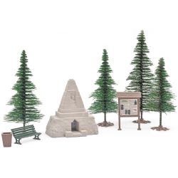 1861 H0 Obelisk im Wald