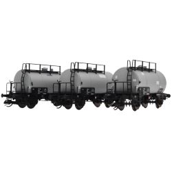 120118 TT 3er Set Kesselwagen 'Deutz', DR, Ep. IV, grau mit Flicken